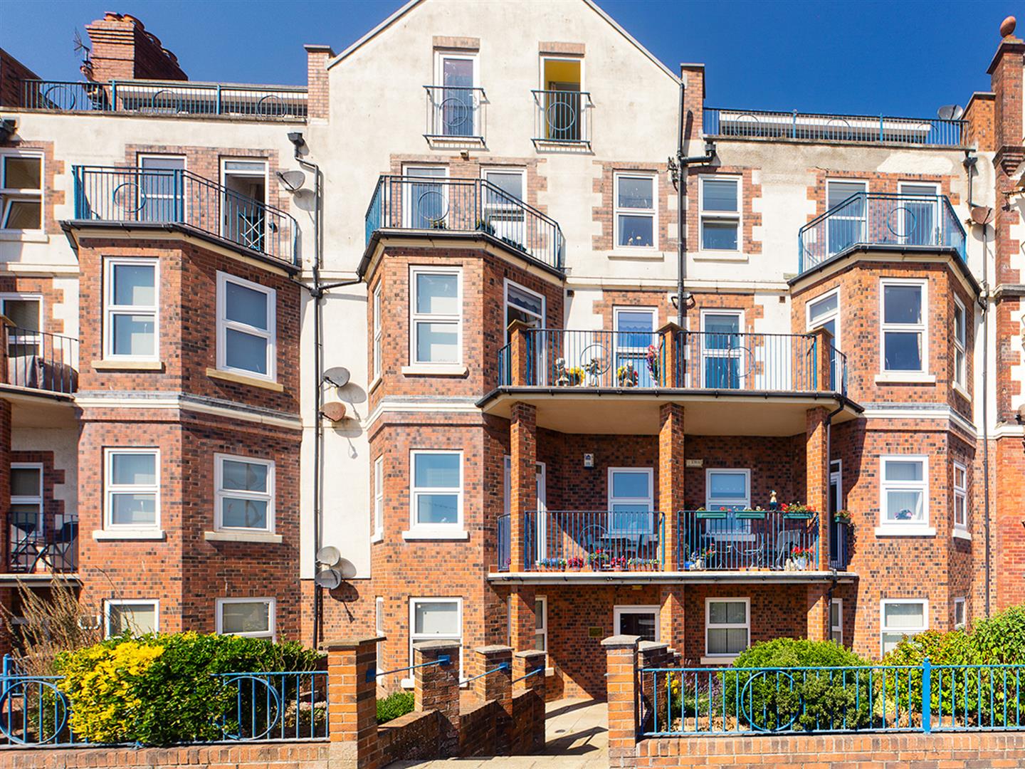 South Marine Drive, Bridlington Belts Estate Agents